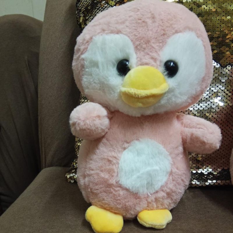 25 cm Cute Penguin Plush Toy – Soft & Cuddly Stuffed Animal